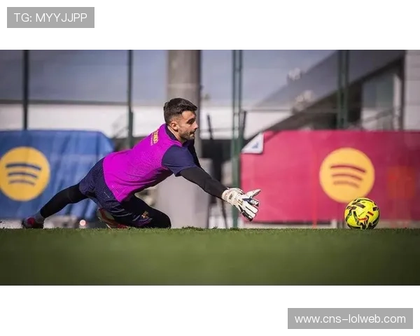 巴萨门将霍安·加西亚神扑零封西班牙人，德比战当选最佳球员